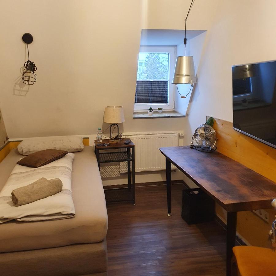 VICTORY GuestHouse Bielefeld Extérieur photo